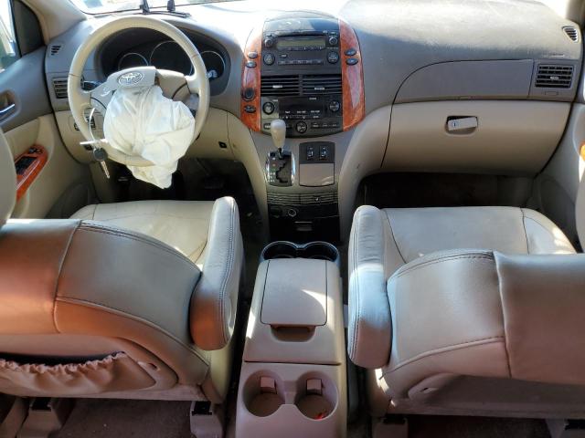 Photo 8 from auction – 2010 TOYOTA SIENNA XLE with VIN 5TDYK4CC2AS302978