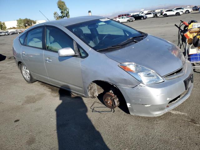 Photo 4 from auction – 2005 TOYOTA PRIUS with VIN JTDKB20U050130000