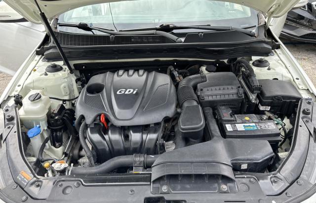 Photo 7 from auction – 2015 KIA OPTIMA LX with VIN KNAGM4A72F5564392