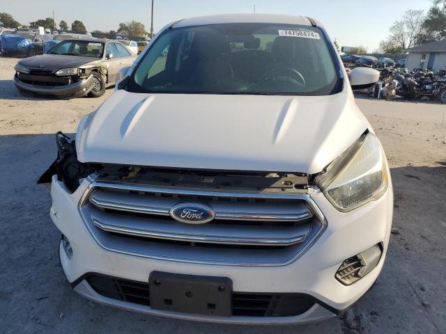 Photo 5 from auction – 2017 FORD ESCAPE SE with VIN 1FMCU9GD9HUE47327