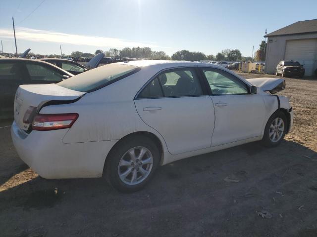 Photo 3 from auction – 2011 TOYOTA CAMRY BASE with VIN 4T1BF3EK6BU698124
