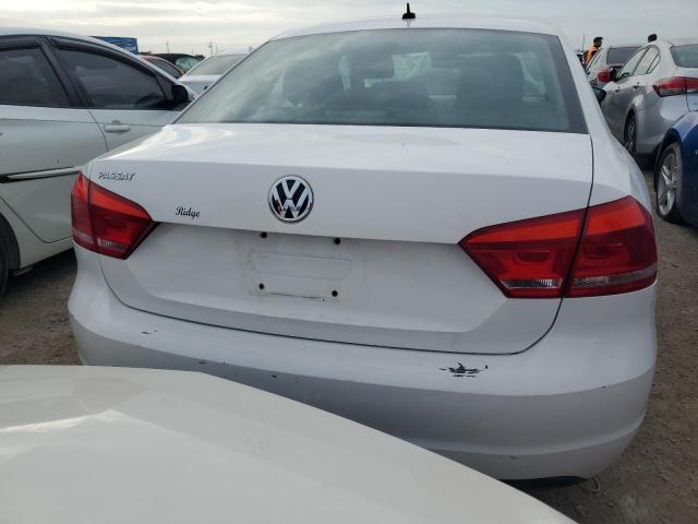 Photo 6 from auction – 2012 VOLKSWAGEN PASSAT S with VIN 1VWAP7A33CC062199