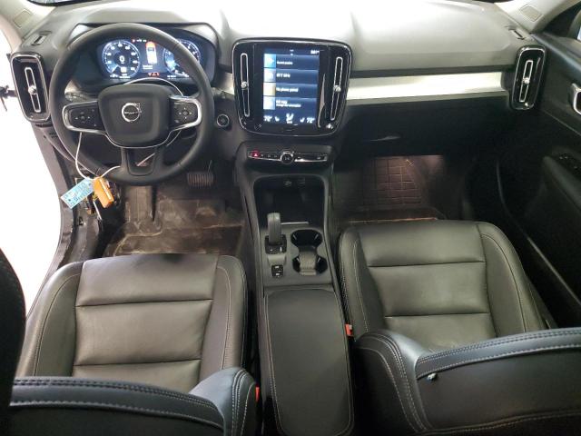 Photo 8 from auction – 2021 VOLVO XC40 T5 MO with VIN YV4162UK5M2569105