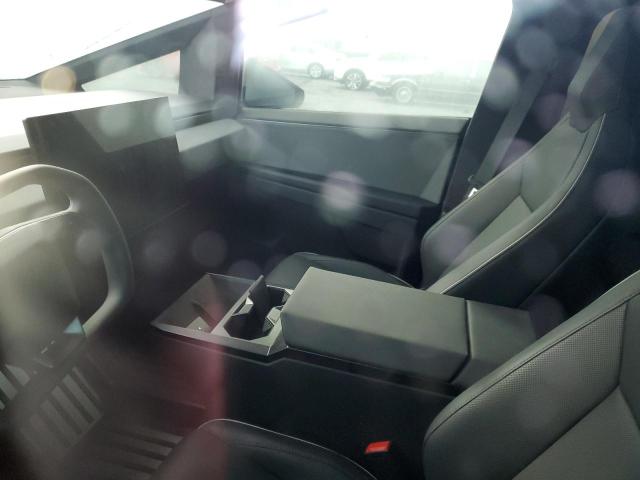Photo 8 from auction – 2024 TESLA CYBERTRUCK with VIN 7G2CEHED0RA022596