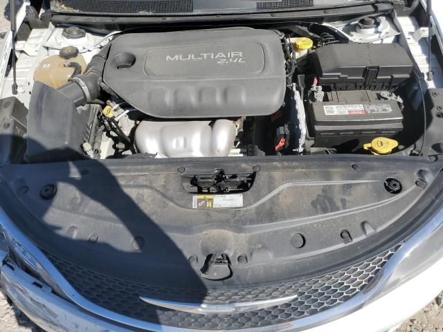 Photo 11 from auction – 2015 CHRYSLER 200 LIMITE with VIN 1C3CCCAB7FN622696