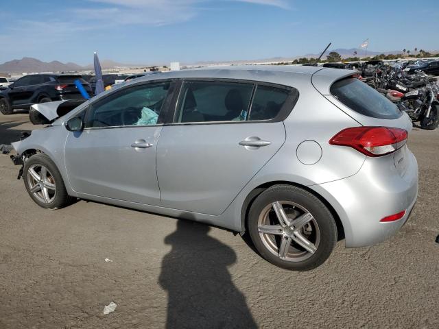 Photo 2 from auction – 2016 KIA FORTE LX with VIN KNAFK5A82G5652344
