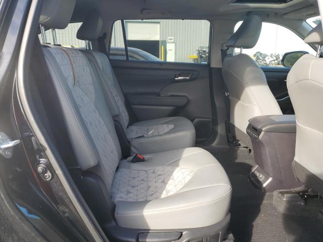 Photo 11 from auction – 2022 TOYOTA HIGHLANDER with VIN 5TDABRCH4NS541691