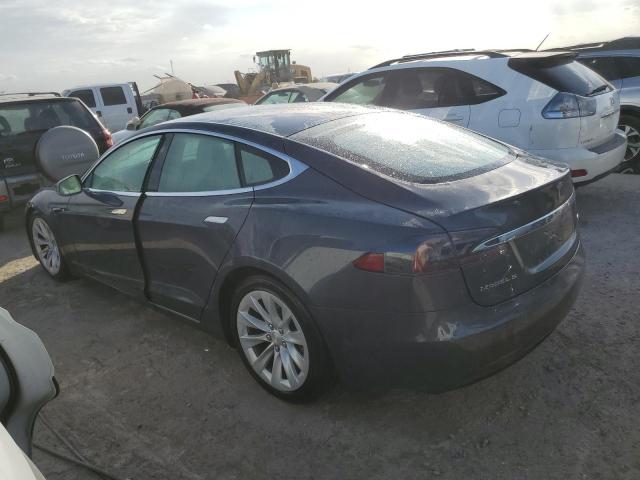 Photo 2 from auction – 2018 TESLA MODEL S with VIN 5YJSA1E21JF274767