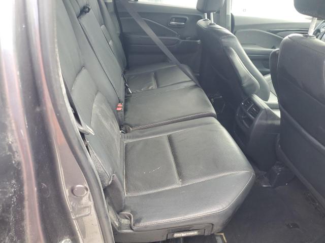 Photo 10 from auction – 2017 HONDA RIDGELINE with VIN 5FPYK3F7XHB010476