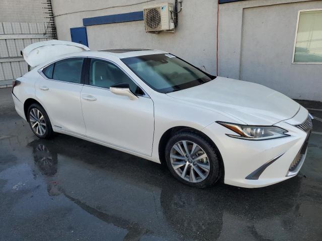 Photo 4 from auction – 2019 LEXUS ES 300H with VIN 58AB21B16KU001622