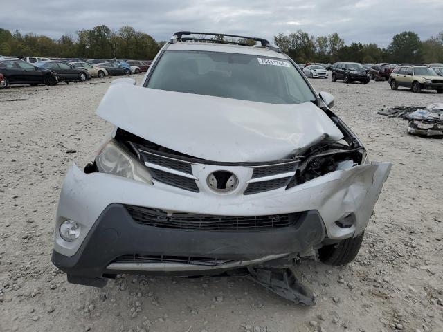 Photo 5 from auction – 2015 TOYOTA RAV4 XLE with VIN 2T3RFREV3FW257964
