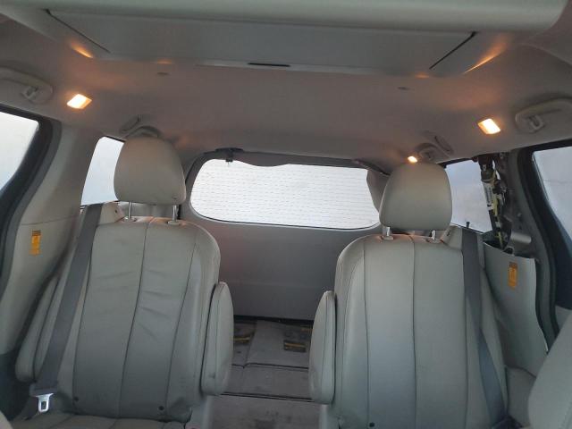 Снимка 10 от търг – 2013 TOYOTA SIENNA XLE с VIN 5TDDK3DC8DS069684