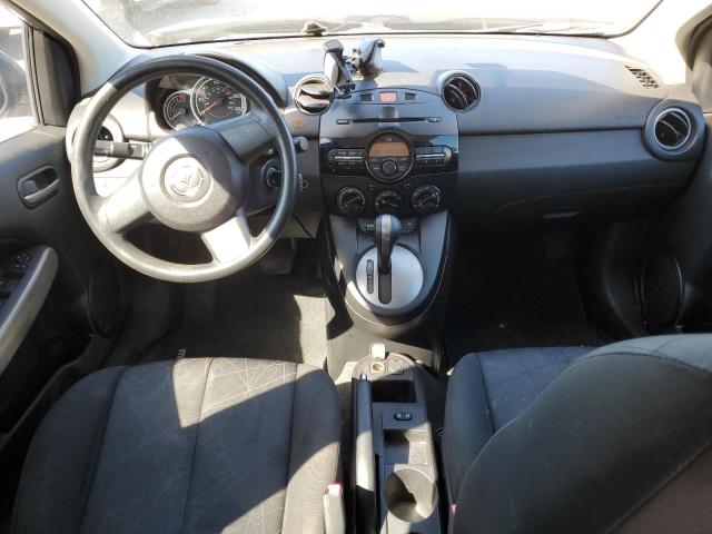 Photo 8 from auction – 2011 MAZDA MAZDA2 with VIN JM1DE1HYXB0108812