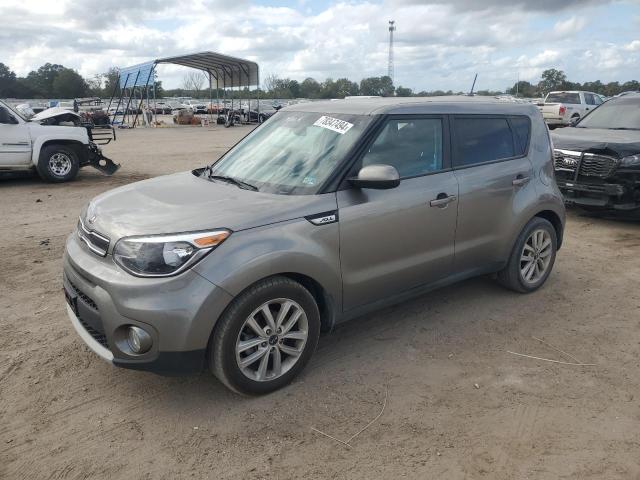 KIA SOUL + 2019 with VIN KNDJP3A56K7655818 - Photo from auction