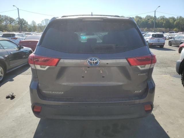 Photo 6 from auction – 2019 TOYOTA HIGHLANDER with VIN 5TDJGRFH7KS061766