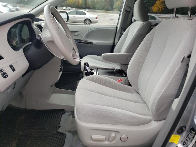 Photo 7 from auction – 2011 TOYOTA SIENNA LE with VIN 5TDJK3DC9BS026813