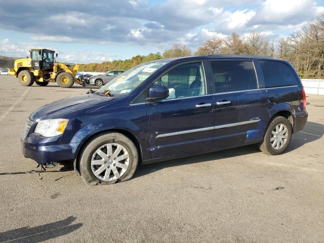 CHRYSLER TOWN & COU 2016 with VIN 2C4RC1BGXGR174334 - Photo from auction