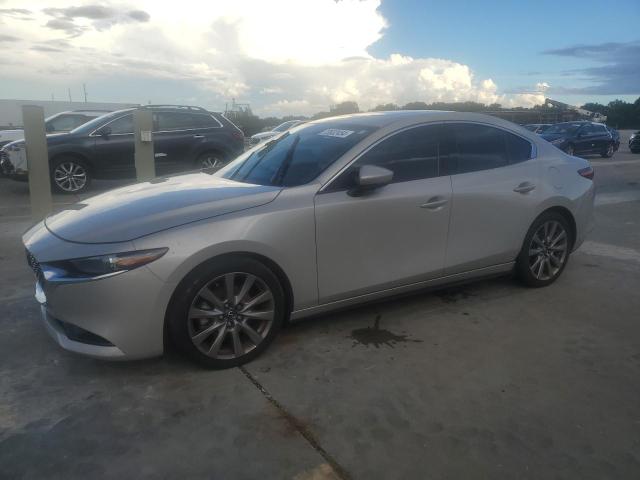 MAZDA 3 PREMIUM 2023 con VIN 3MZBPBDM7PM372257 - Foto de la subasta
