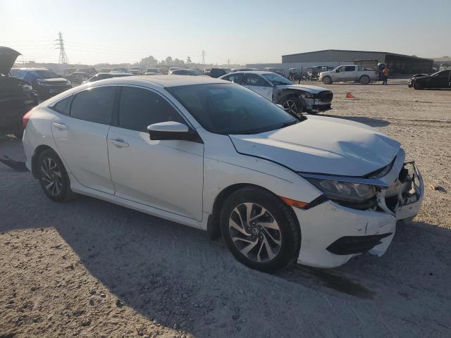 Photo 4 from auction – 2018 HONDA CIVIC EX with VIN 19XFC2F70JE015401