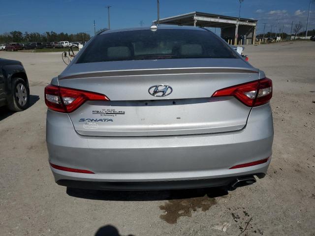 Photo 6 from auction – 2016 HYUNDAI SONATA SE with VIN 5NPE24AF7GH305440