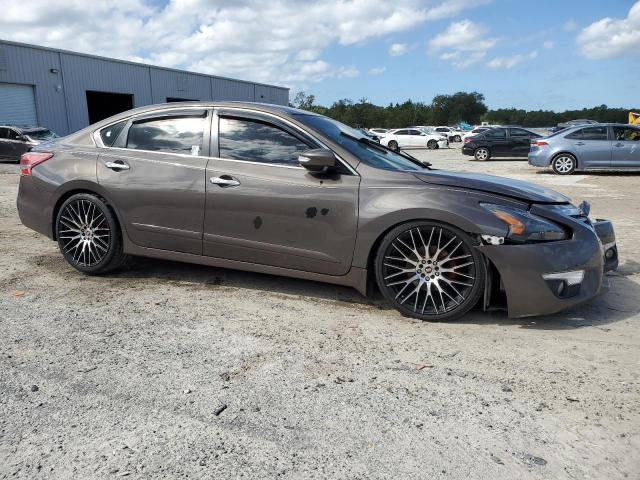 Photo 4 from auction – 2013 NISSAN ALTIMA 2.5 with VIN 1N4AL3AP5DN446331