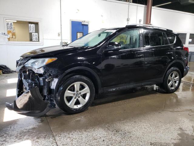 TOYOTA RAV4 XLE 2015 with VIN 2T3RFREV4FW337371 - Photo from auction