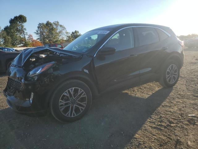 FORD ESCAPE SEL 2022 with VIN 1FMCU9H63NUB58052 - Photo from auction