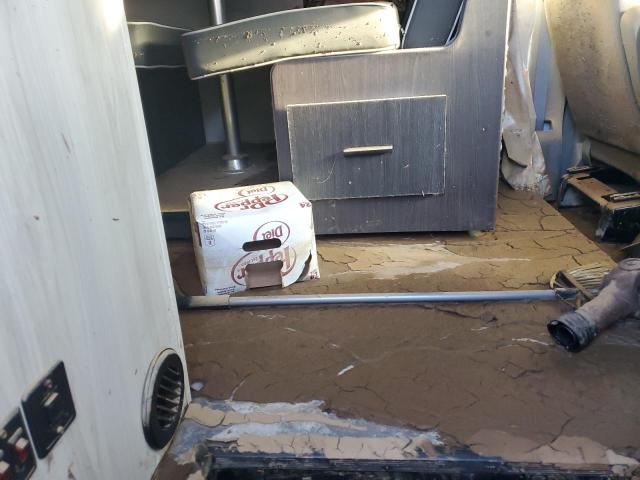 Photo 6 from auction – 2021 FORD E450 RV with VIN 1FDXE4FNXMDC00677