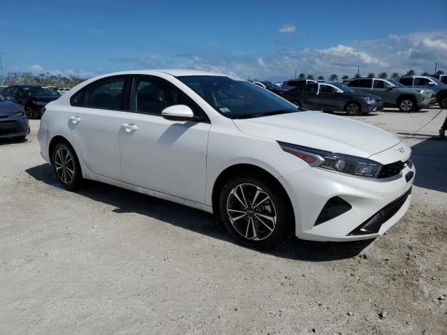 Photo 4 from auction – 2023 KIA FORTE LX with VIN 3KPF24AD2PE615129