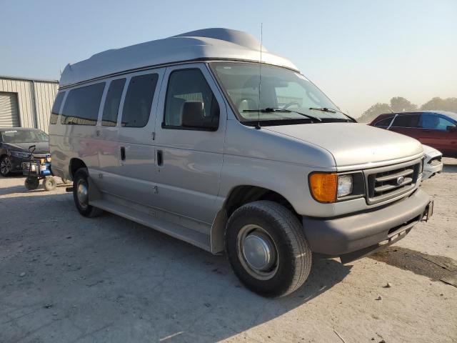 Photo 4 from auction – 2006 FORD ECONOLINE with VIN 1FBSS31L96DA90560