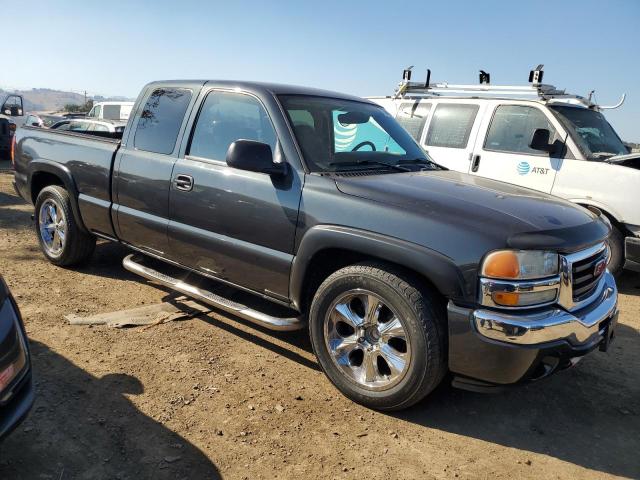 Photo 4 from auction – 2005 GMC NEW SIERRA with VIN 2GTEC19T851292430