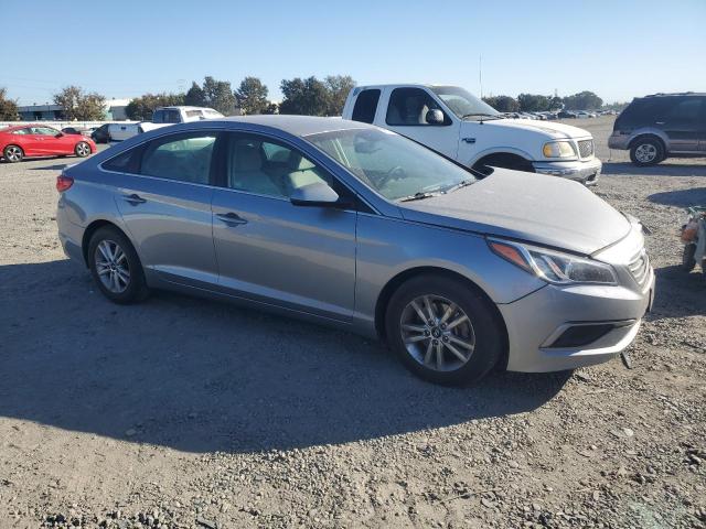 Photo 4 from auction – 2017 HYUNDAI SONATA SE with VIN 5NPE24AF9HH550449