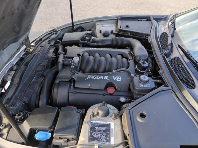Photo 11 from auction – 1998 JAGUAR XK8 with VIN SAJGX2248WC018597