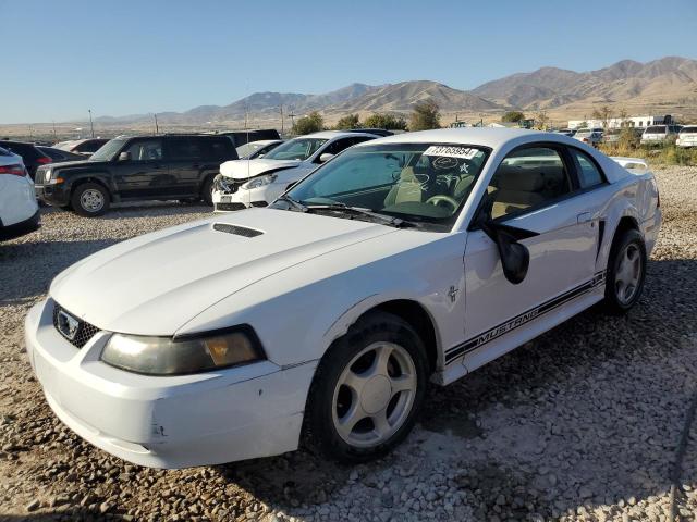 FORD MUSTANG 2002 with VIN 1FAFP404X2F221725 - Photo from auction