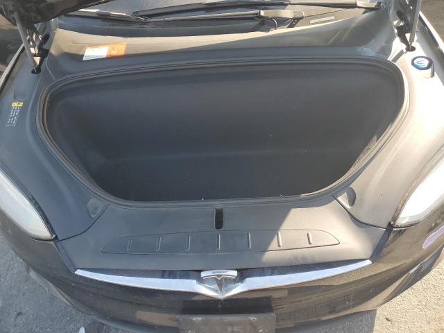Photo 12 from auction – 2017 TESLA MODEL X with VIN 5YJXCBE28HF054784