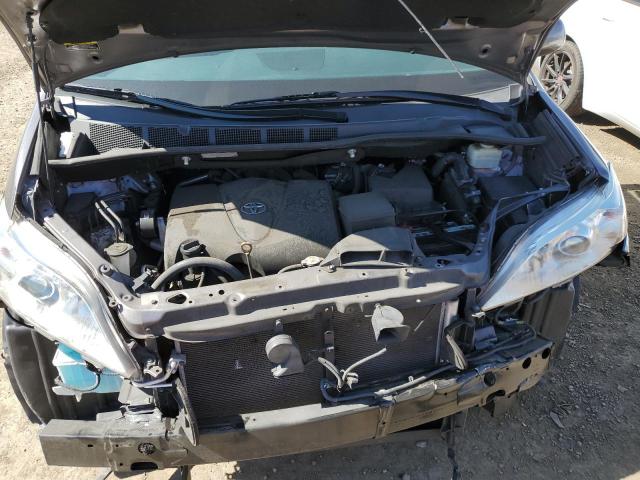 Photo 12 from auction – 2017 TOYOTA SIENNA LE with VIN 5TDKZ3DC7HS878313