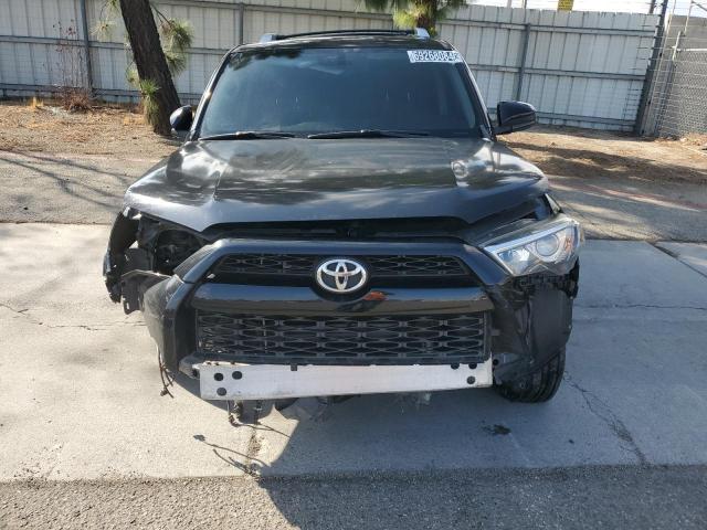 Photo 5 from auction – 2018 TOYOTA 4RUNNER SR with VIN JTEZU5JR9J5178396