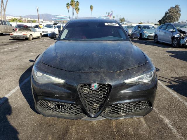 Photo 5 from auction – 2018 ALFA ROMEO GIULIA with VIN ZARFAEBN3J7575480