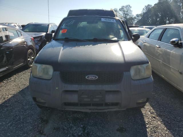 Photo 5 from auction – 2002 FORD ESCAPE XLT with VIN 1FMYU041X2KE10205