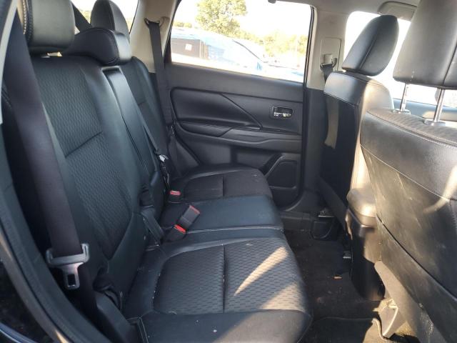 Photo 11 from auction – 2015 MITSUBISHI OUTLANDER with VIN JA4AD3A33FZ004190