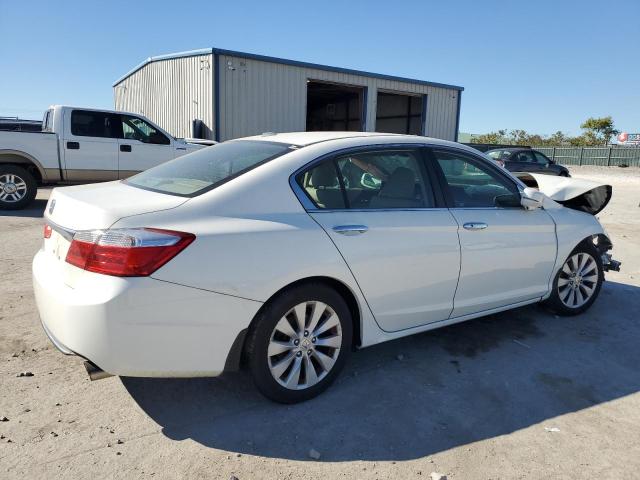 Photo 3 from auction – 2013 HONDA ACCORD EXL with VIN 1HGCR2F83DA104818