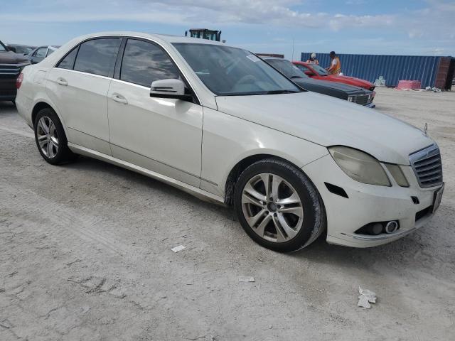 Photo 4 from auction – 2010 MERCEDES-BENZ E 350 with VIN WDDHF5GB5AA085618