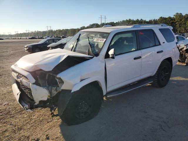 TOYOTA 4RUNNER SR 2016 with VIN JTEZU5JR4G5112556 - Photo from auction