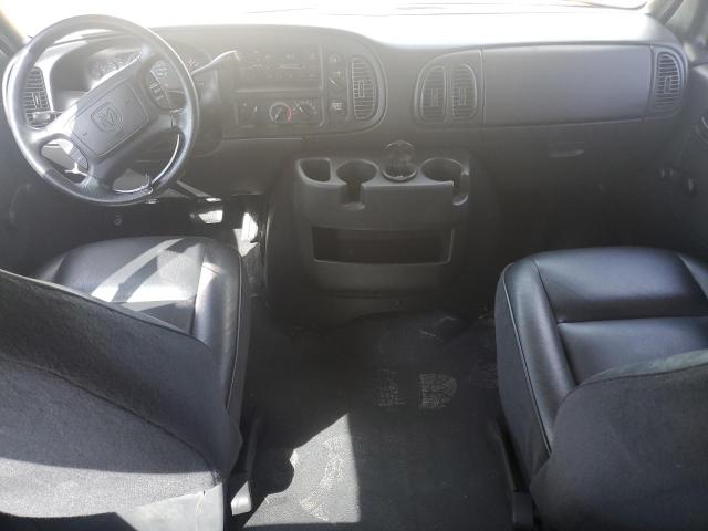 Photo 8 from auction – 2002 DODGE RAM WAGON with VIN 2B5WB35Y72K119680