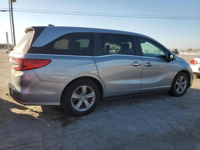 Photo 3 from auction – 2018 HONDA ODYSSEY EX with VIN 5FNRL6H76JB020131