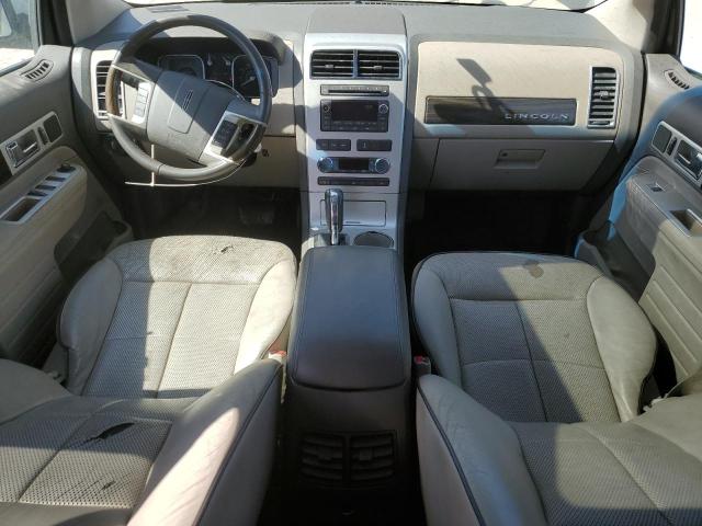Zdjęcie 8 z aukcji – 2010 LINCOLN MKX z VIN 2LMDJ6JC0ABJ01209