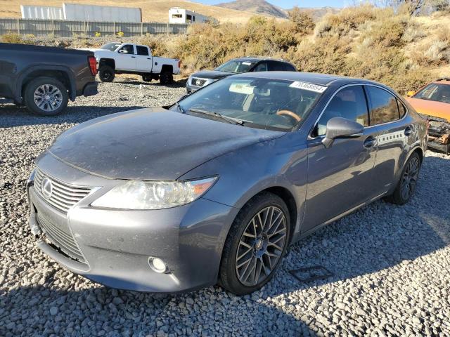 LEXUS ES 300H 2014 z numerem VIN JTHBW1GGXE2060510 - Zdjęcie z aukcji