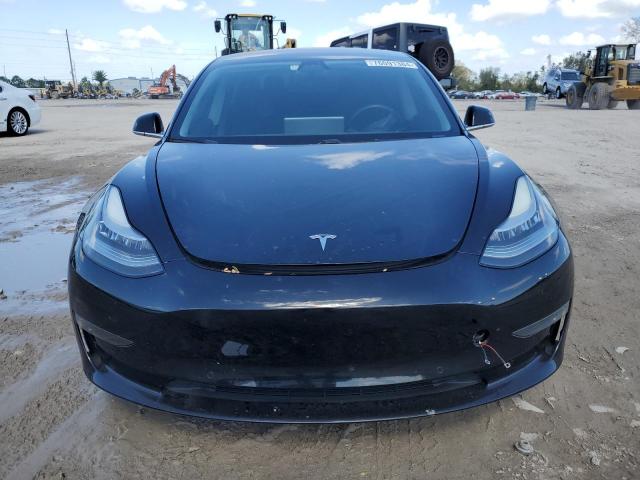 Photo 5 from auction – 2018 TESLA MODEL 3 with VIN 5YJ3E1EA3JF005847