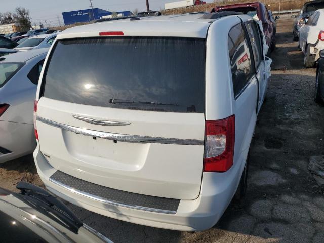 Photo 6 from auction – 2014 CHRYSLER TOWN & COU with VIN 2C4RC1BGXER449214