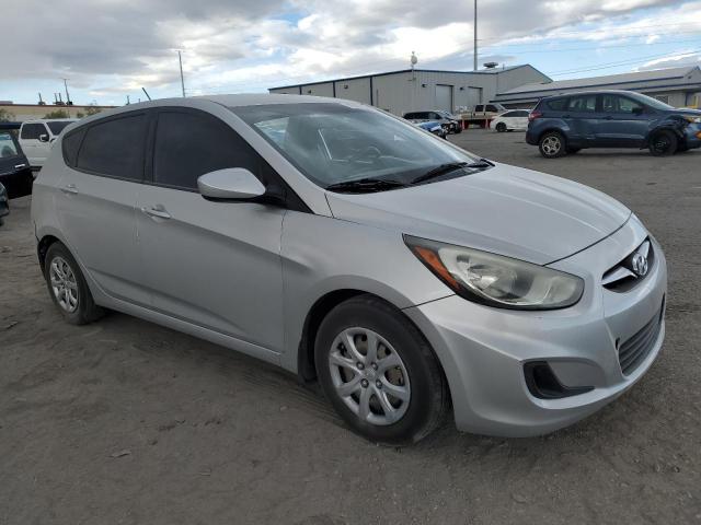 Photo 4 from auction – 2013 HYUNDAI ACCENT GLS with VIN KMHCT5AE3DU130666